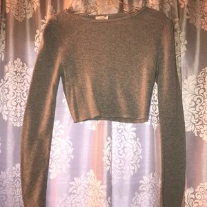 PAC SUN cropped grey sweater
